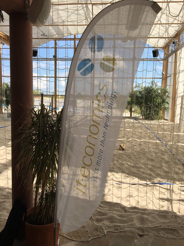 tkleinmuc's tweet photo. Der Fun4all Event am #robertobeach kann beginnen ☀️ https://t.co/2JQfpiYH3g