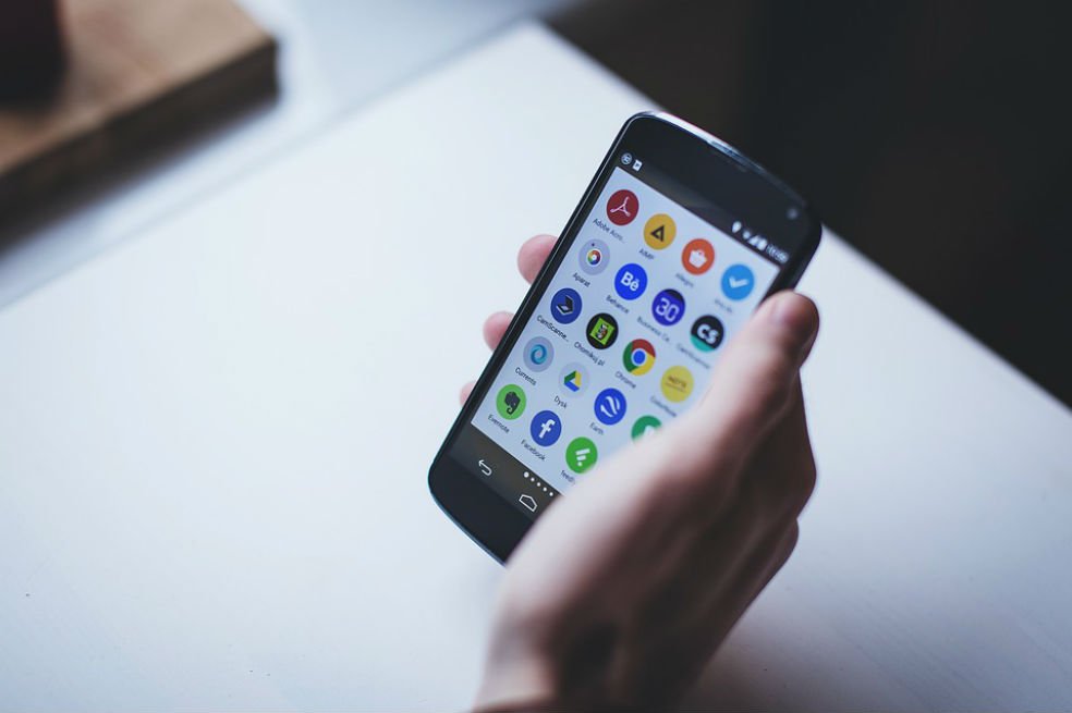 elespectador's tweet photo. Rusia multa con US$ 6,7 millones a Google por abuso de posición dominante. https://t.co/tY9XQs4SWk https://t.co/R73QqiS1DR
