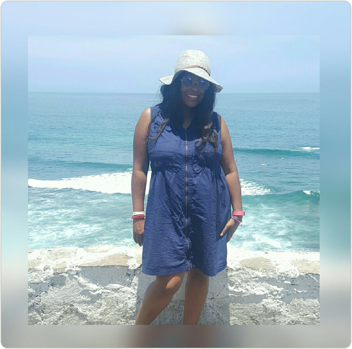 MendenhallAvid's tweet photo. Brittany Johnson enjoying the beach. #MendenhallLearns https://t.co/88vJKGCTUq
