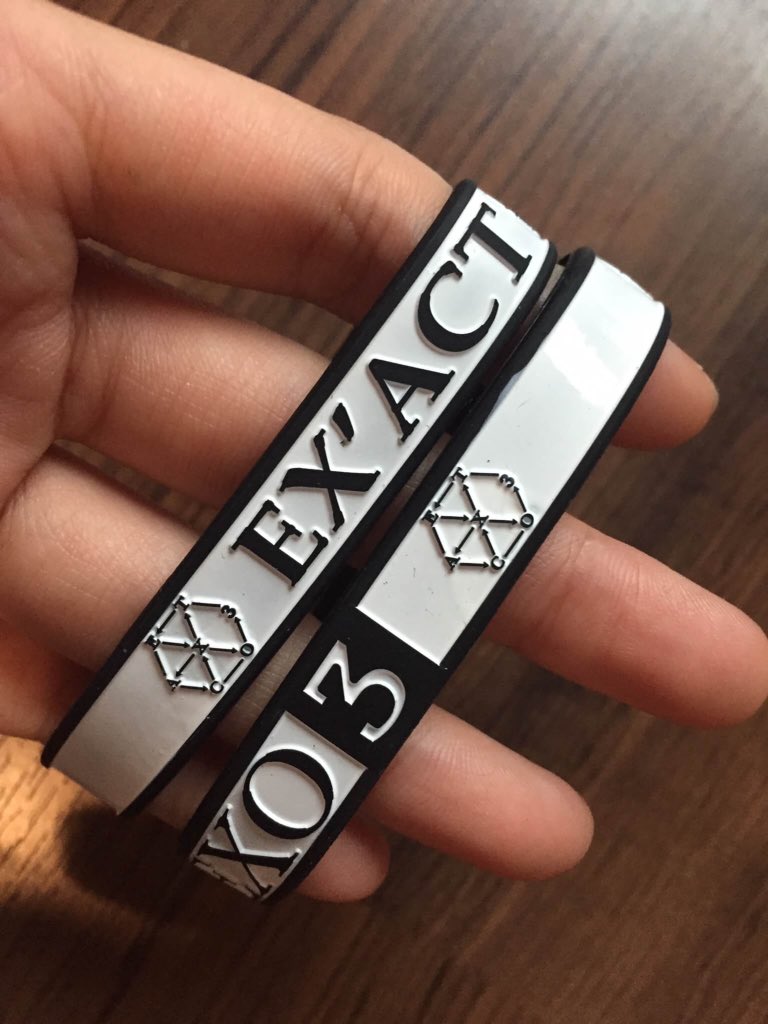 misecaseto_kpop's tweet photo. พร้อมส่ง🚚
•ริชแบรนด์ #EXO #Luckyone #Monster #EXOACT
•แบบปั๊มนูนสวยมาก
•สกรีนดี
💰ราคา45฿
สินค้าอื่นๆใน🚚 https://t.co/dZNUjjUlSs