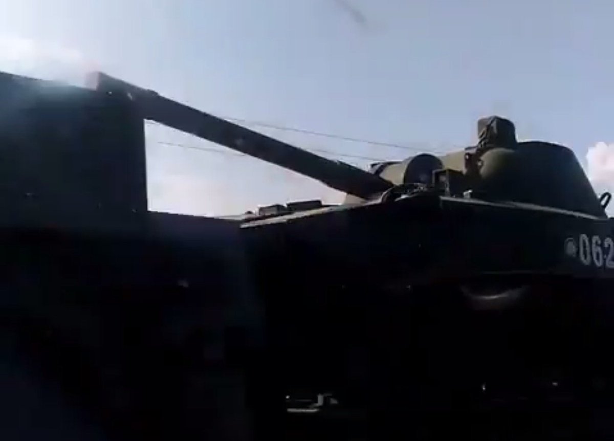 JulianRoepcke's tweet photo. Russian army on the road towards #Crimea, only 125 km from #Kerch. (in #Krymsk)
via @el_roosevelt and @Liveuamap https://t.co/edPNgsNZRB