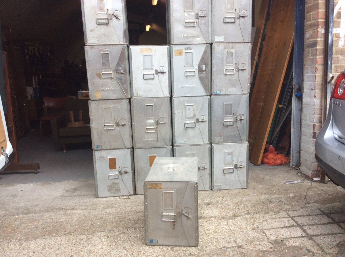 DECORATIVEART2's tweet image. Fantastic storage   Vintage flight boxes   In store Morbleu
bleufurniture.co.uk