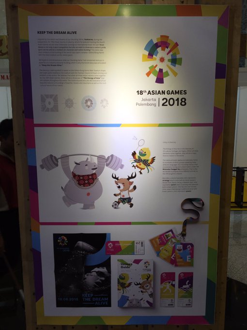 CploZryVMAAAYje.jpg:small