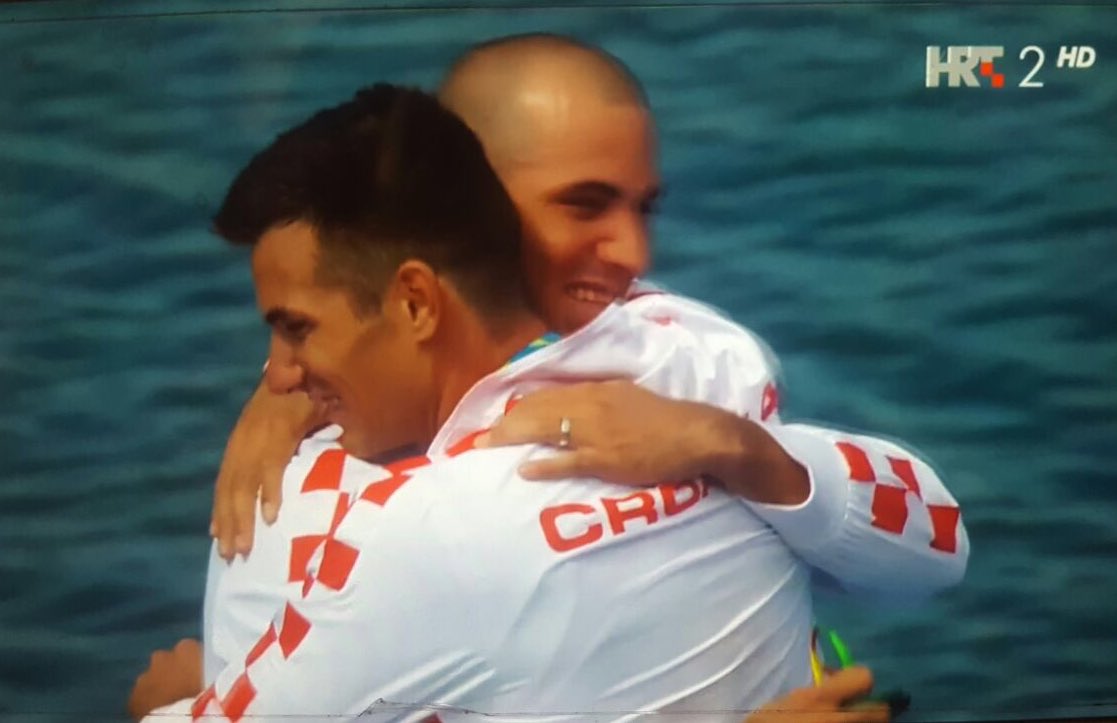 SinkovicBros's tweet photo. We dreamt, we believed, we worked for four years, and WE DID IT!!!! #sinkovicbrothers #bro2rio #Rio2016 https://t.co/DuYiW4Ipao
