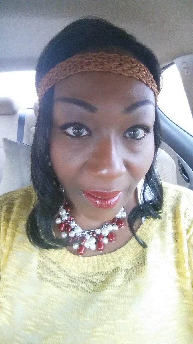 ShawtueS's tweet photo. Makeup like #pow #actilabs #fantasyofparis 🗼🗼🗼🗼 https://t.co/5qYT9QyF26
