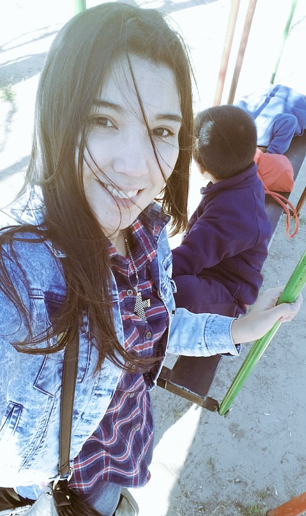 Ayegamarraa's tweet photo. hermoso viento. #parquesito https://t.co/WbEmVoCt7w