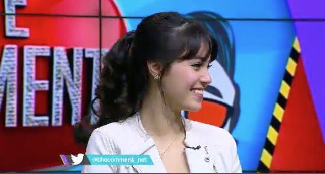 anggika21's tweet photo. Makasih semuanya yang udah nonton aku di @TheComment_NET  ❤️❤️ https://t.co/E0gyP0Npbb