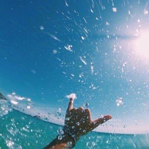 ButDansLaVie's tweet photo. L'endroit où j'aimerais être en ce moment 🌊😏 https://t.co/1LYupJtGAv