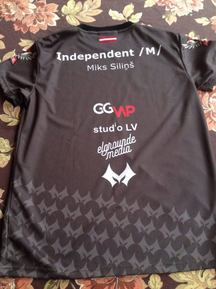 IC_nOBODYz's tweet photo. Team InnoCence eSports jersey and TESORO Giveaway: https://t.co/vVyP0bSc35 https://t.co/oWmL2C1l76