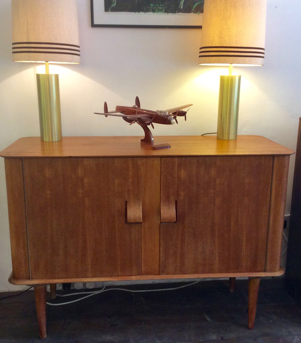 DECORATIVEART2's tweet image. Look what I Found 
Rare bent ply sideboard 1950&apos;s Meredrew
bleufurniture.co.uk