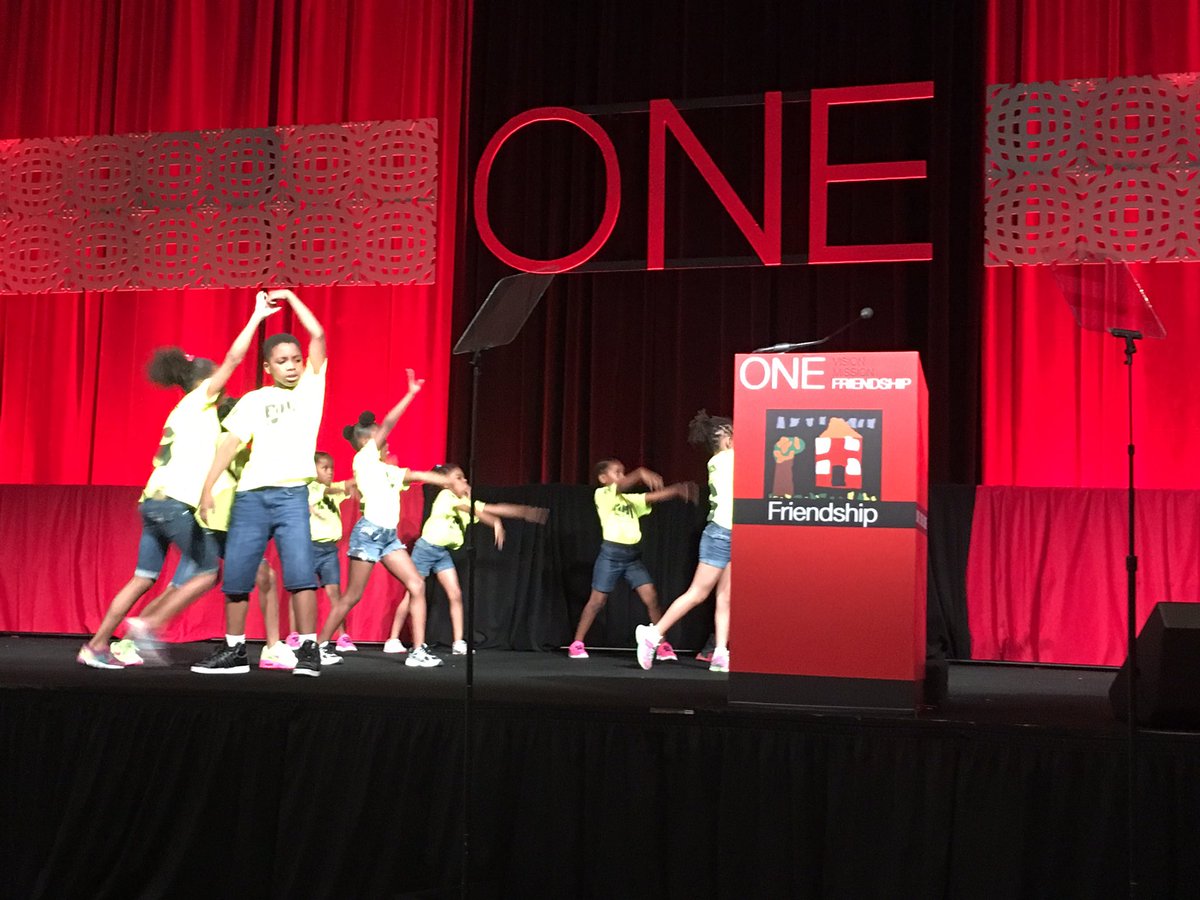 FriendshipPCS's tweet photo. Our Friendship Armstrong scholars are giving us a performance by James Brown! #1FriendshipPCS https://t.co/5Nimcdb5wi