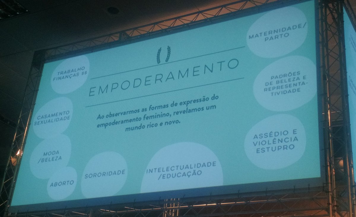 equesedane's tweet photo. A mulher e a mídia: debate legal rolando aqui no #digitalks2016 https://t.co/JbWkWWj8BU