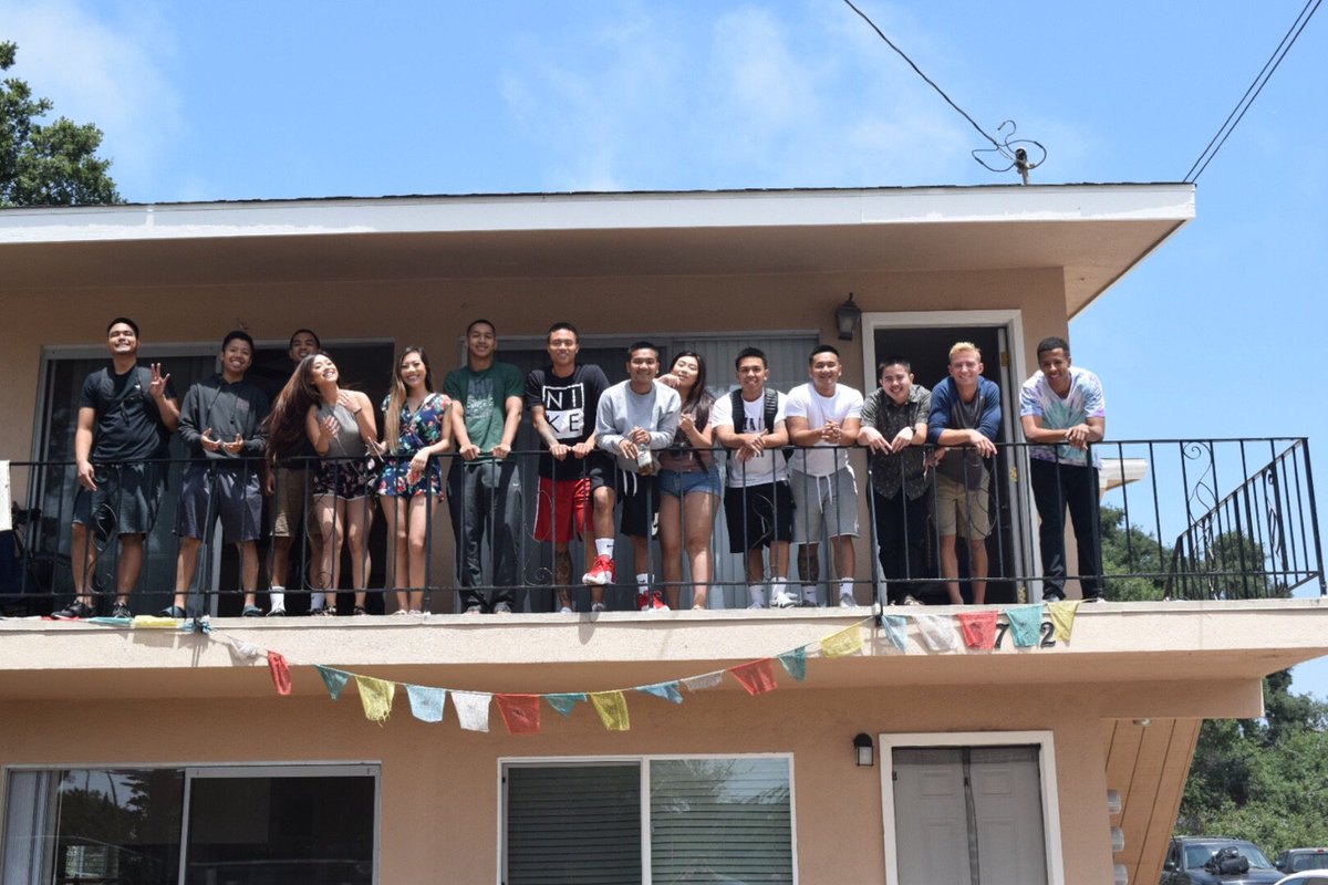 Bdelarosa16's tweet image. Sums up our weekend. 'Til next year. #boys4life #boys2men #SantaBarbara