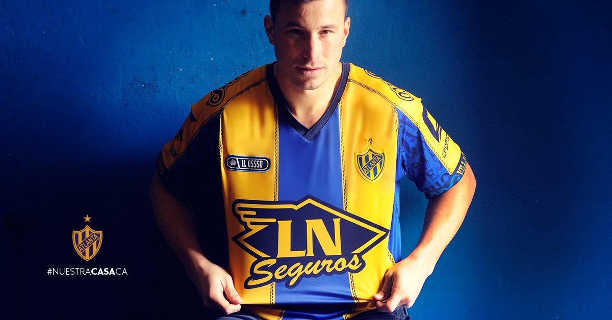 atlantaoficial's tweet photo. Nuestra casa vive en nuestra casaca. Nueva camiseta 2016/17.
#NuestraCASAca @ilosssosports https://t.co/JDfe04y8WK