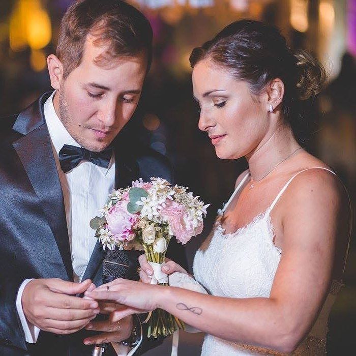 Lo_MakeUpArtist's tweet photo. Época de pruebas de makeup y peinado de novias en #LoMakeUpStudio para bodas del 2017.

Qu… https://t.co/tSGKeaSTJS https://t.co/f28DGVg39r