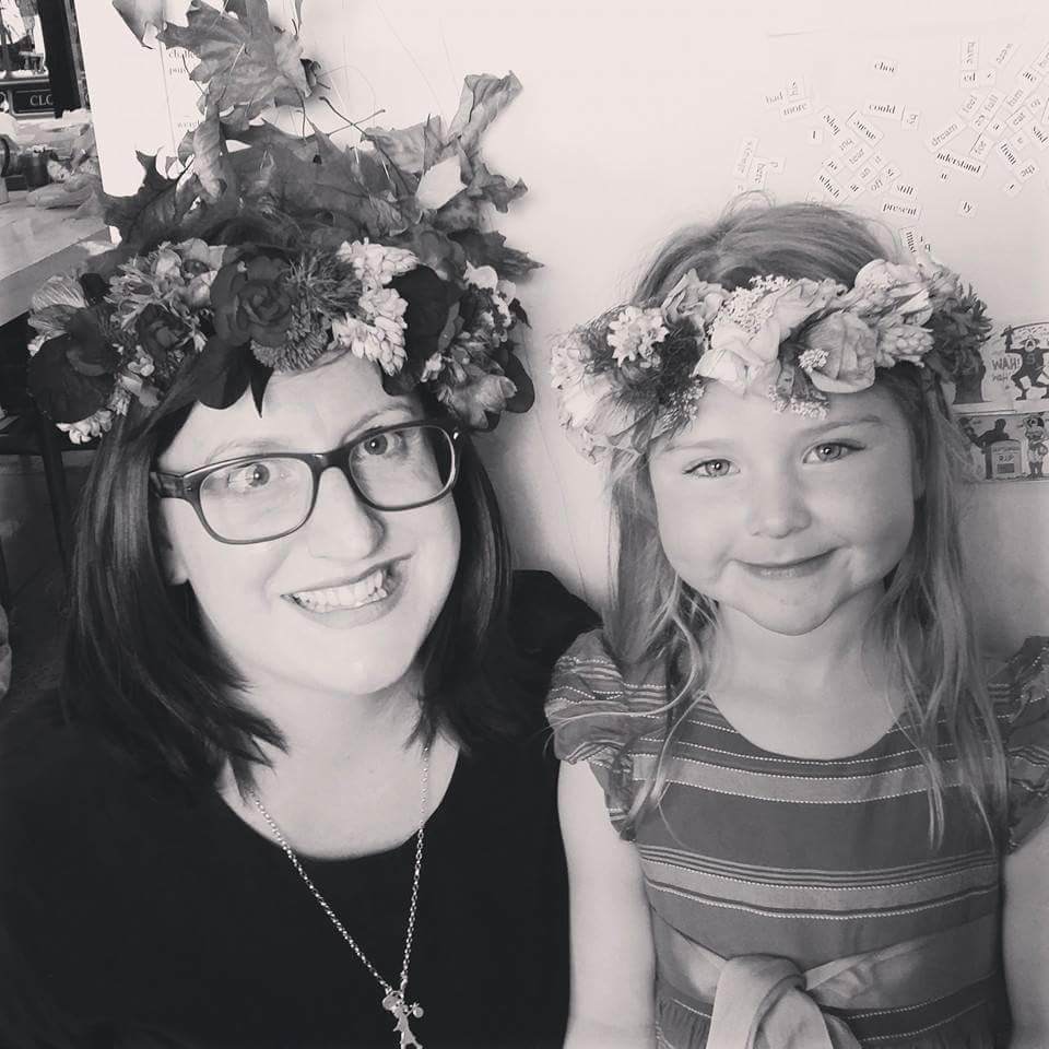 MrsBottomleyNZ's tweet photo. My friend, the lovely Lily just loves to wear flower garlands. https://t.co/fkGDHkpH31