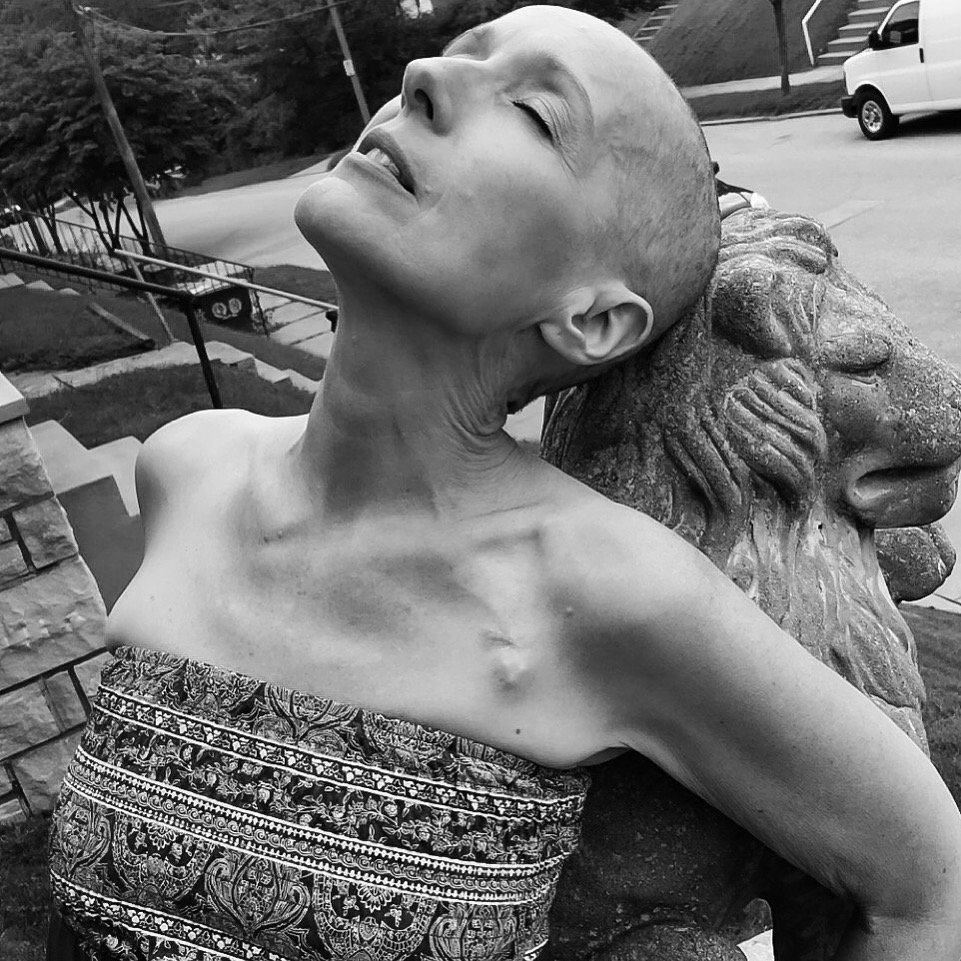 therealray22's tweet photo. @TheEllenShow wrote to your show about my Bff with Stage 4 Liver Cancer!! Will show you our best moves for help! https://t.co/78TxTYT5mC