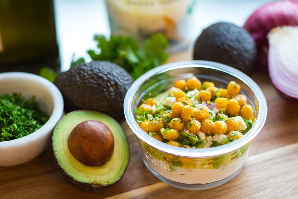 Chobani's tweet photo. Blend it, top it, dip it, win it. Track star @allysonfelix's go to #madewithchobani recipes: https://t.co/bQuH2SOK8I https://t.co/h7SgvcefM8