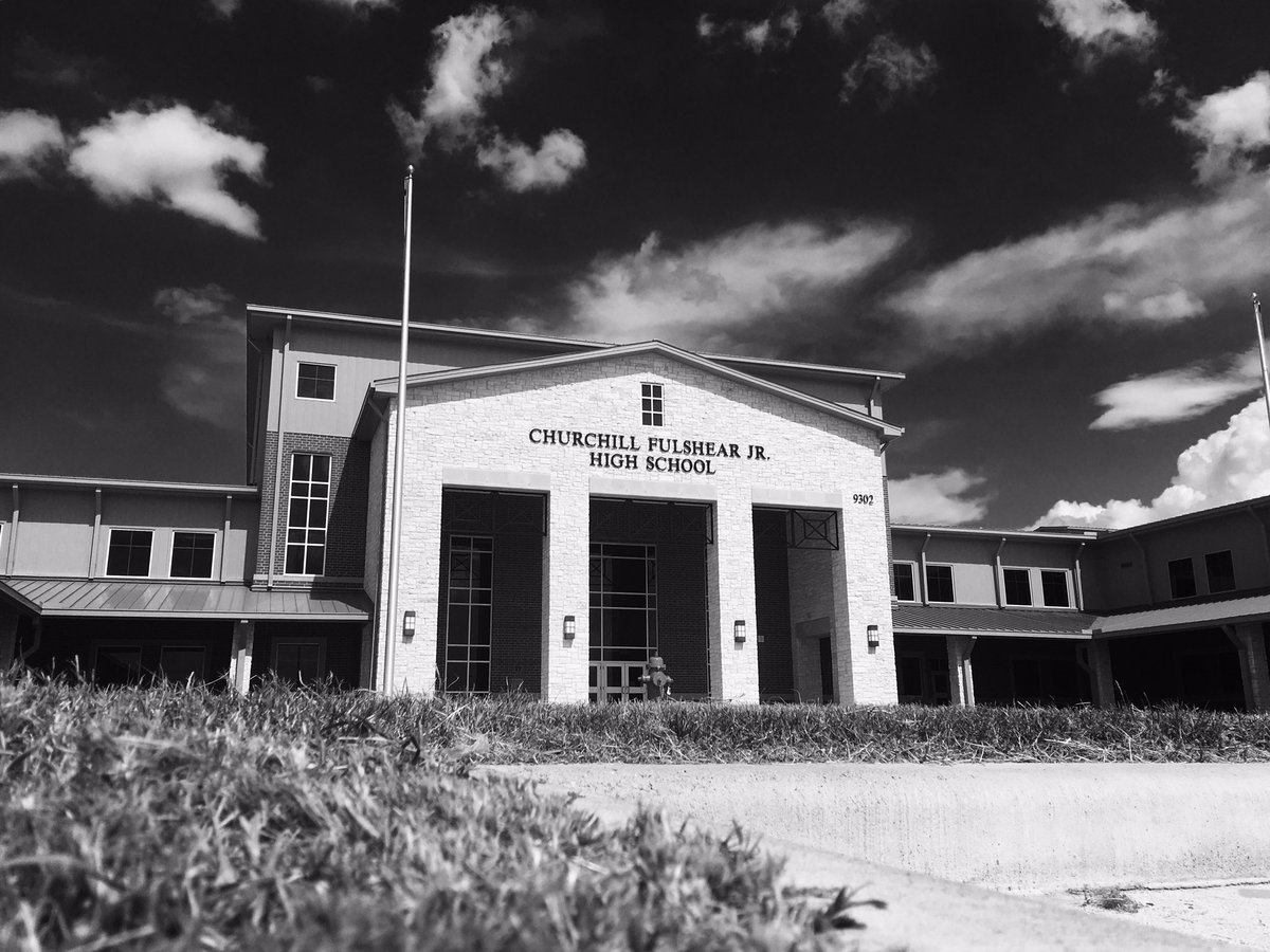 fulshear_sball's tweet photo. We're not here to make big money, but we are here to make BIG HISTORY!! #CFHSgo #CFHS4 #ChargedUp https://t.co/X7Jd7AmMgj