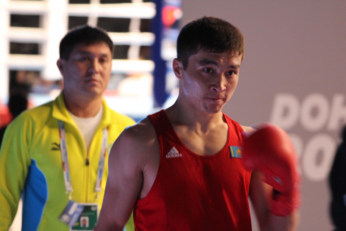 qazaqstantv's tweet photo. Қазақстандық боксшы Қайрат Ералиев Олимпиаданың ширек финалына қадам басты #rio2016  https://t.co/oX1cveZXLE https://t.co/Arq0byU6co