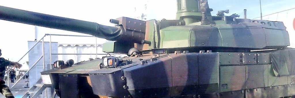 Flo51gst's tweet photo. Leclerc's Tank is #bae #army #france https://t.co/v9U02NLz4B