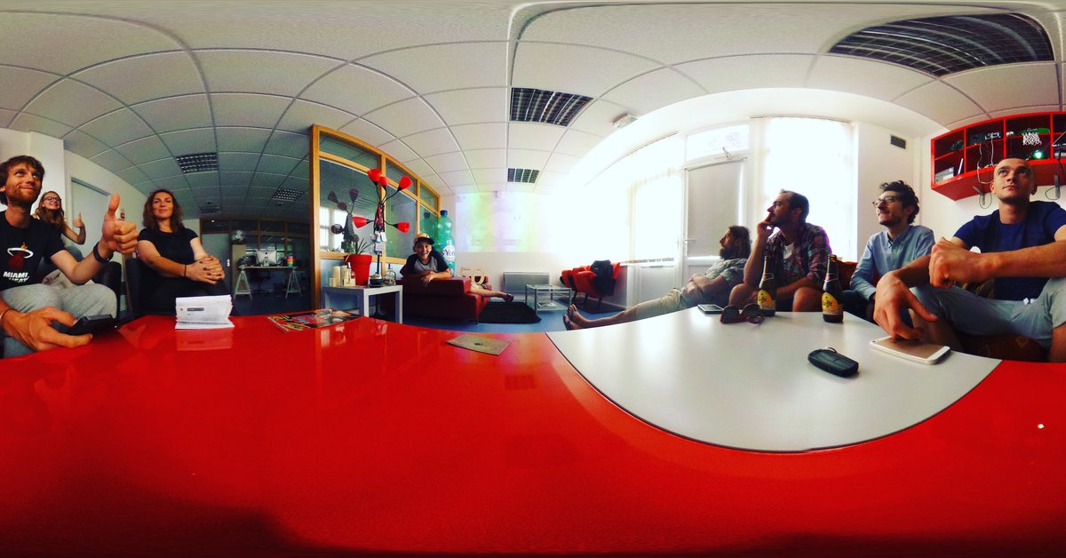 Tous derrière les Klapé ! #360 #espritbleu #kayak #canoe #bureau #work #rio2016 <a href="/c2klausspeche/">C2 Klauss Péché</a> <a href="/100prcentVosges/">100% Vosges</a>