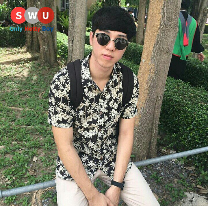 SWUOnlyHottyBoy's tweet photo. น่ารักกก หุ่นก็น่าลูบไล้ 😍
ดุ่ย ปี 4
คณะพละศึกษา #ทีมมศว
IG : duirc_
#SWUOnlyHottyBoy https://t.co/vdFcNP2qwv