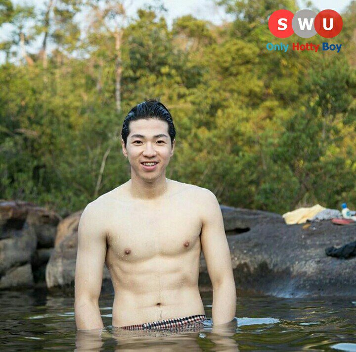 SWUOnlyHottyBoy's tweet photo. น่ารักกก หุ่นก็น่าลูบไล้ 😍
ดุ่ย ปี 4
คณะพละศึกษา #ทีมมศว
IG : duirc_
#SWUOnlyHottyBoy https://t.co/vdFcNP2qwv