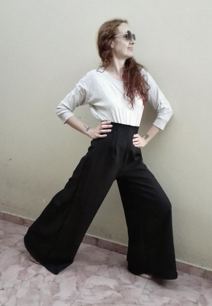 SewYouMagazine's tweet photo. Our #sewing pattern for these gorgeous #highwaist #widelegged pants has been launched https://t.co/MLvRRGJLwR https://t.co/I6gmvFsnDB