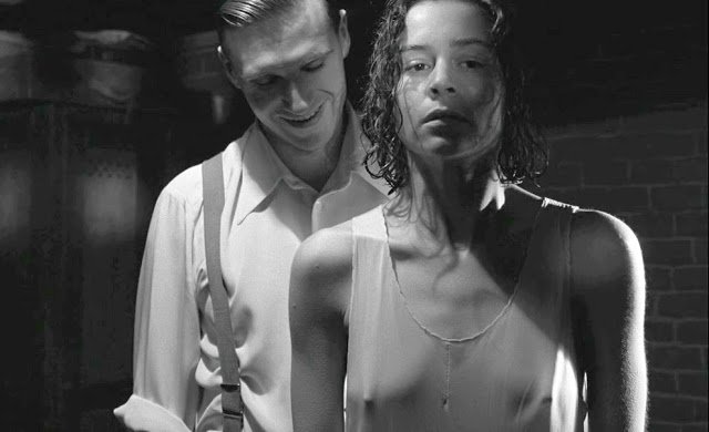 Twitcinenlahist's tweet photo. Hoy cumple años la actriz #Embeth Davidtz. Es complicado olvidar su sufrido papel en #LaListaDeSchindler. https://t.co/VoKfBXVNxc