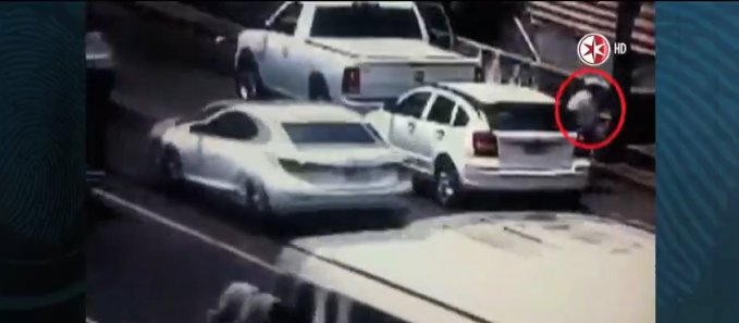 Los Reporteros tweet media