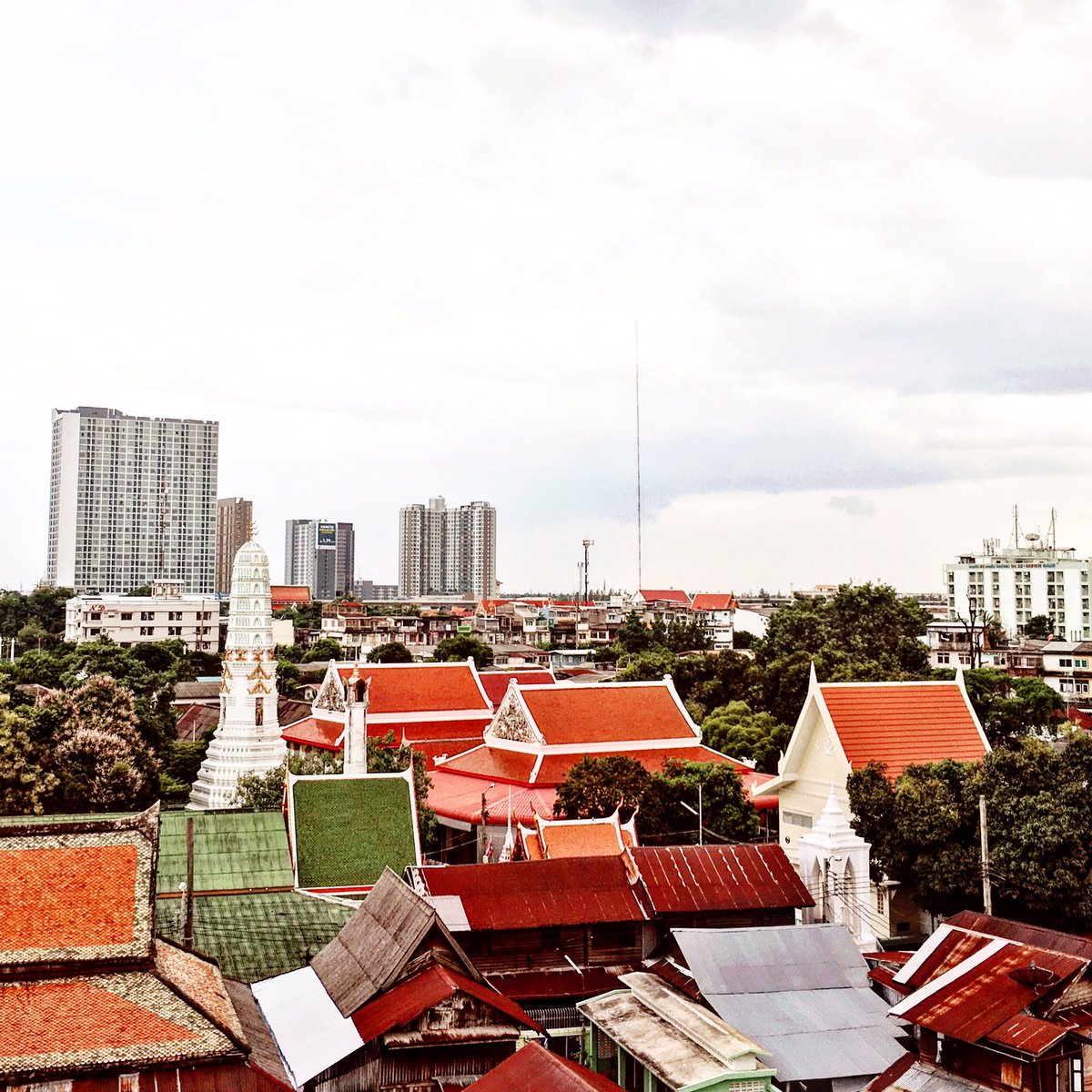 RachelRoams's tweet photo. 24 hours in #Bangkok &amp; I've already lived TONS of adventure. Stoked for the next 24! #ThailandInsider #TravelDeeper https://t.co/JMskJgSeLY