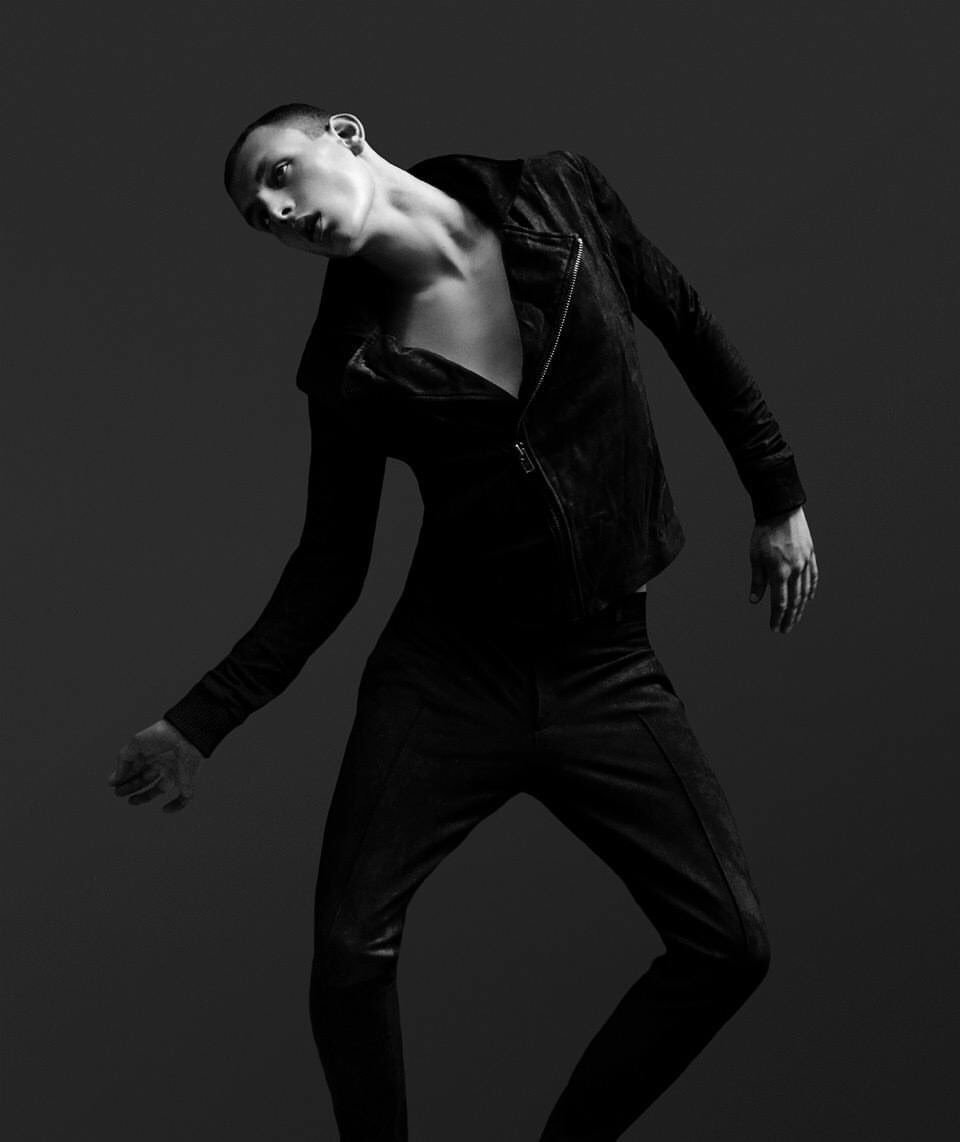 ThisIsGrown's tweet photo. #DOMINGORODRIGUEZ #SS17 https://t.co/AhTEq8wGdZ
