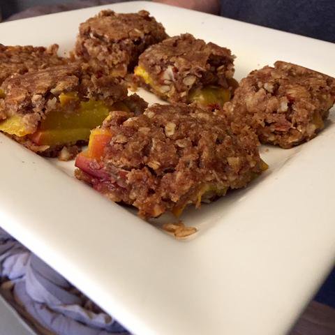balanbooksCA's tweet photo. Palisade Peaches! Palisade Peach Oat Bar #recipe https://t.co/j8HCVLP4nR #colorado #vegan https://t.co/BQEguyrLeW https://t.co/oKeIu6YMXN