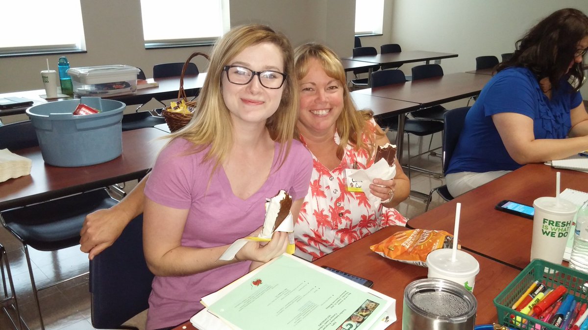 RobertsonNBCT's tweet photo. Enjoying ice cream at TIPS Day 2. #gaspd #gcstips https://t.co/JC8Xlm2Ugr