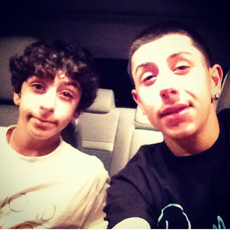 Brandon Awadis Congrats To My Little Bro Fazerug For 3 Mil I Can Gladly Say I Look Up To My Younger Brother It S Tight