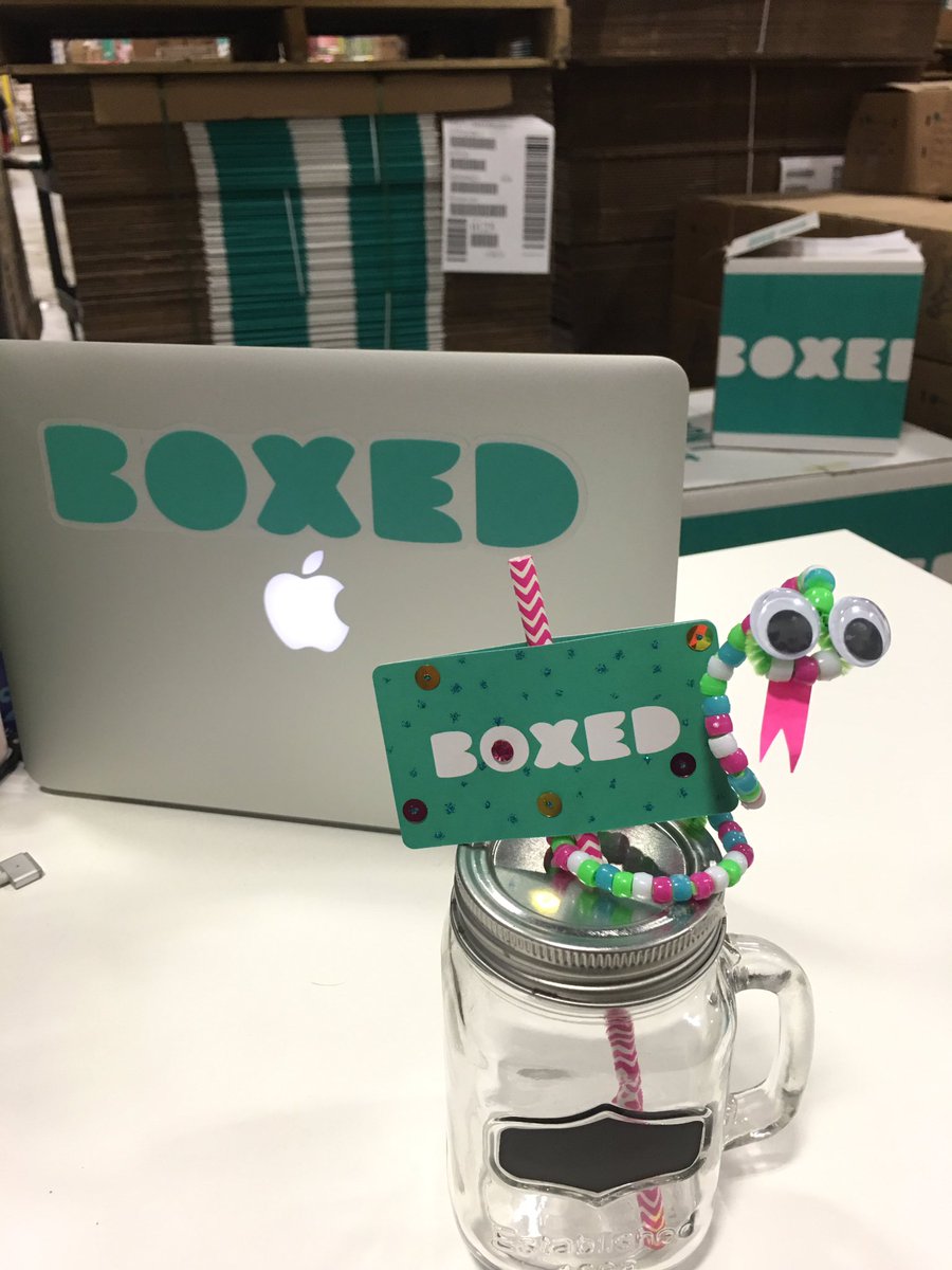 marissaapaige's tweet photo. Arts and crafts 😄 @BoxedWholesale https://t.co/E4I4mOTQZz