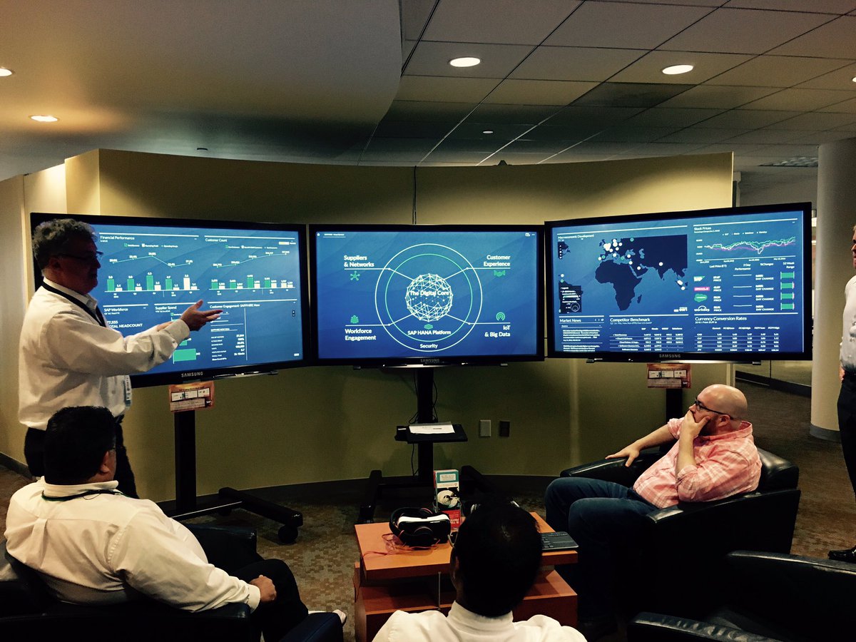 EmilieSAP's tweet photo. Analytics reimagined. Experiencing the SAP Digital Boardroom &amp; Virtual Reality goggles. https://t.co/b6tGJOfJ3V https://t.co/0vYkPc53mF