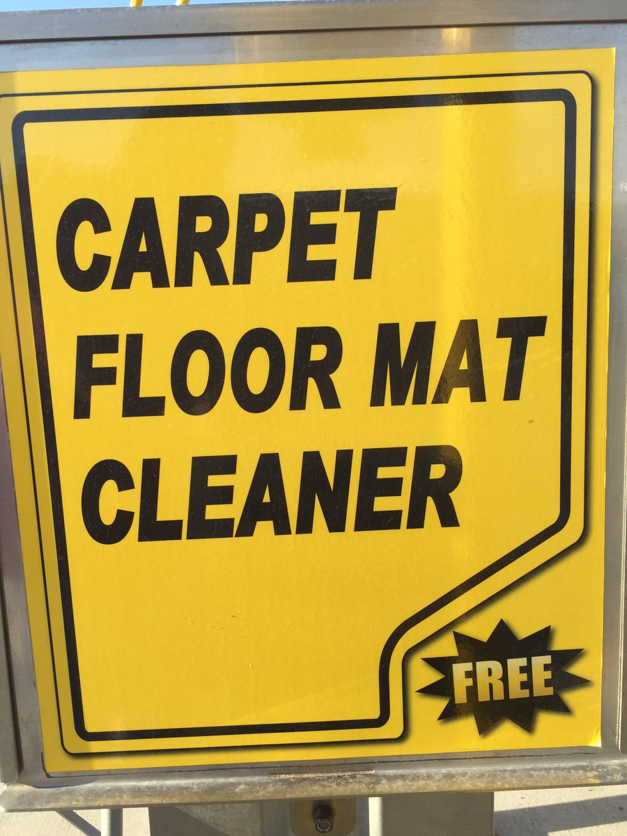 SLCScanner's tweet photo. ⚠️ L👀K What I just found!! #FreeVacuum also #FreeFloorMatCleaner Yes #Free. 2700 W 9000 S Behind Maverick Just FYI. https://t.co/FEVdidO6sv