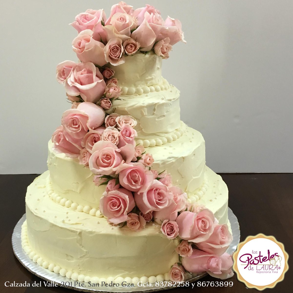 LPdLmx's tweet photo. Pastel de XV años https://t.co/VGWInSHOHp #LPdL #pasteleria #servicioadomicilio #ordenaenlinea #xvaños #rosas #Mty https://t.co/6YEiITh6V4