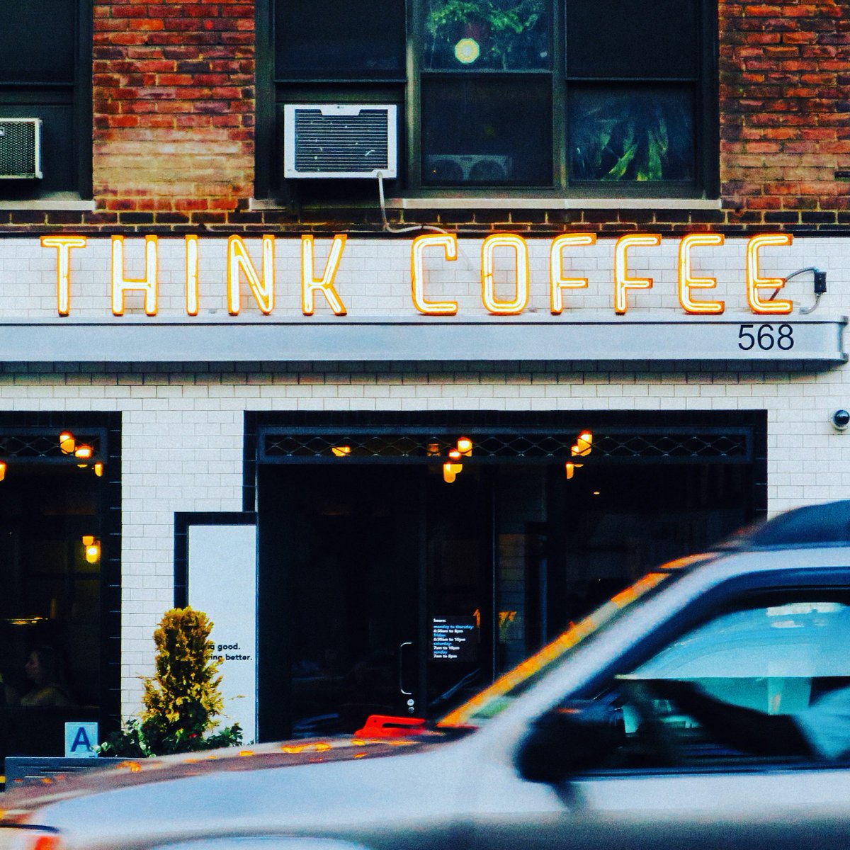ChsCoffeeCup's tweet photo. Midday slump? Just think #coffee. #charlestoncoffeecup #caffeine https://t.co/8Z5Rie3Xs7