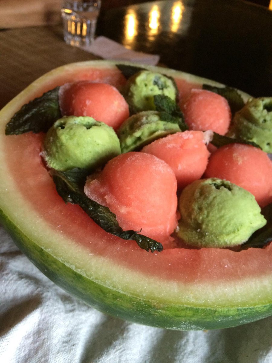 BradshawStudio's tweet photo. Perfect day for a frosty dessert….with it's own enviro bowl!! @leslouises #foodie #yummyfood #delicious https://t.co/OTeP2V5l4S