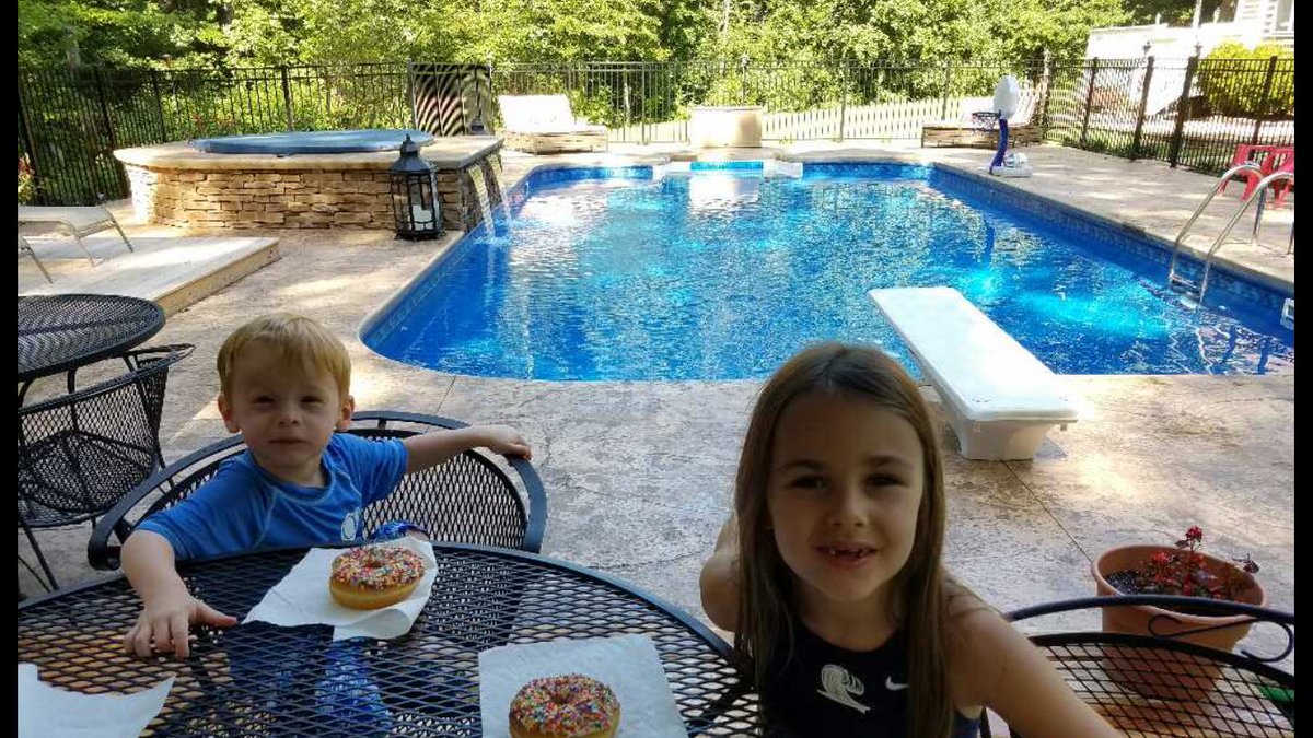 cindymaehill7's tweet photo. Thanks @Diamond_Laura &amp; @alexangle for an amazing day at your pool! We appreciate you both more than you can imagine https://t.co/T8jLtaggM0