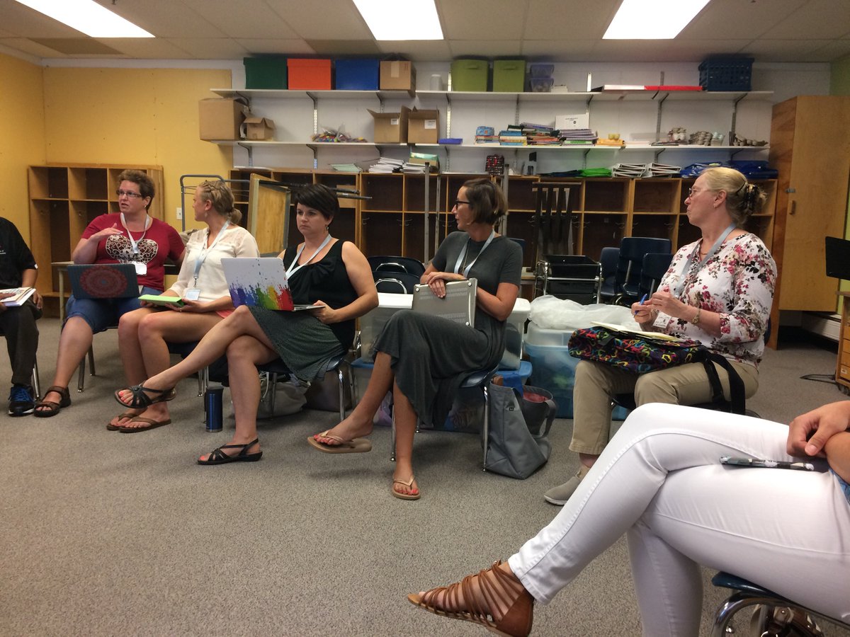 EdCamp DV-IS tweet media