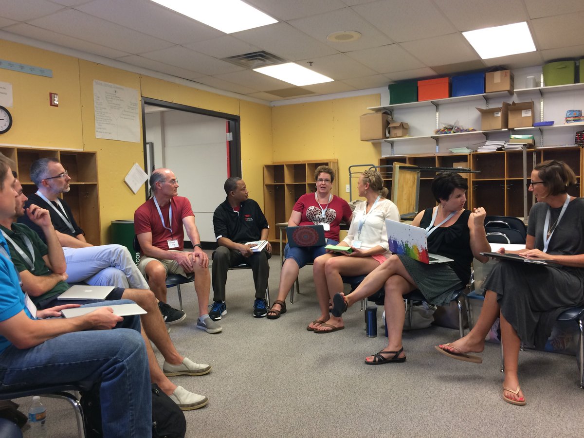 EdCamp DV-IS tweet media