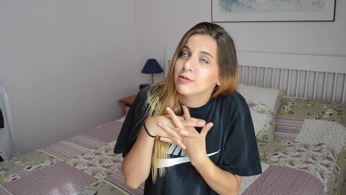 BlueEyeSquad's tweet photo. Cuando me preguntan porq me gusta tanto @itsmartasoler 😂😂😙 https://t.co/sleyfkhV3c