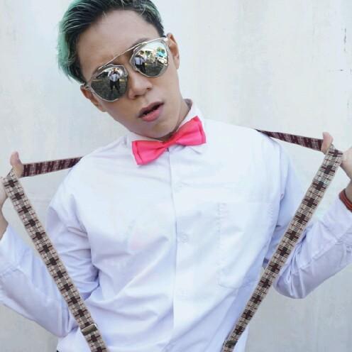 Join my LIVE > valak make up on #BIGOLIVE. live.bigo.tv/2108068754#fgi…