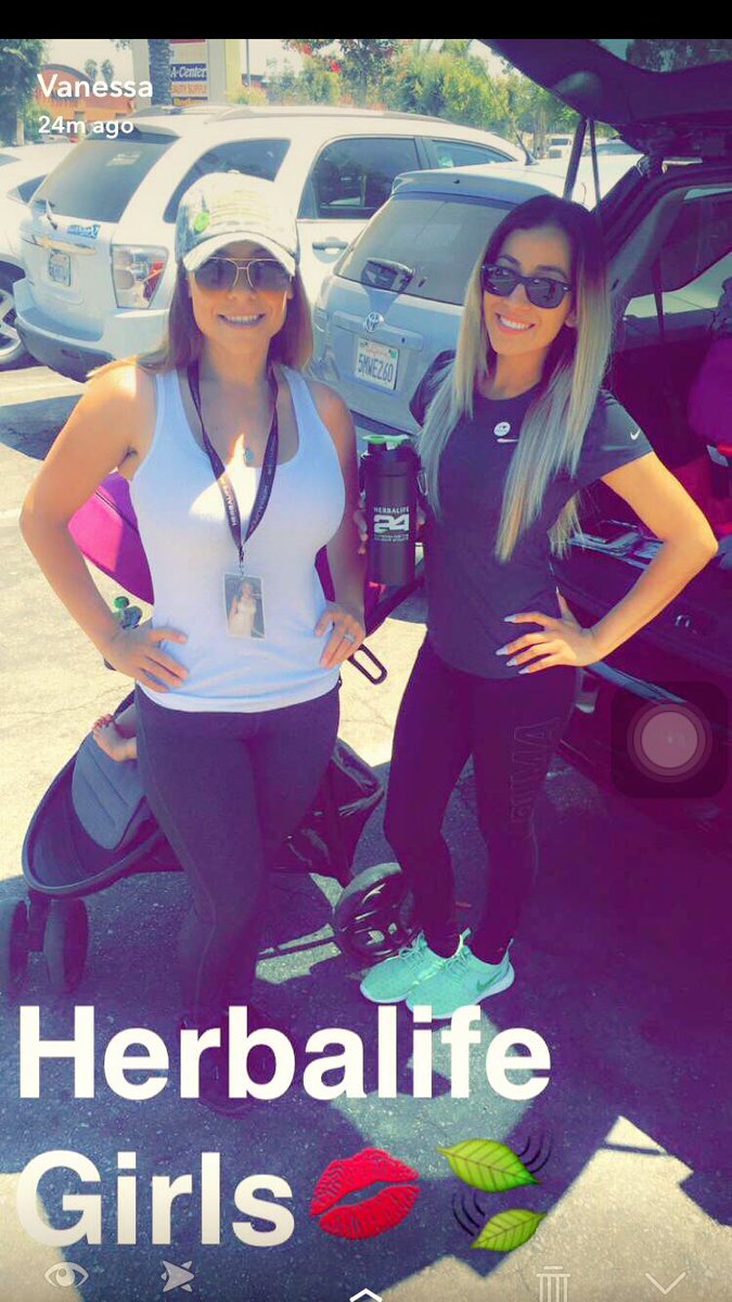 current_customs's tweet image. 