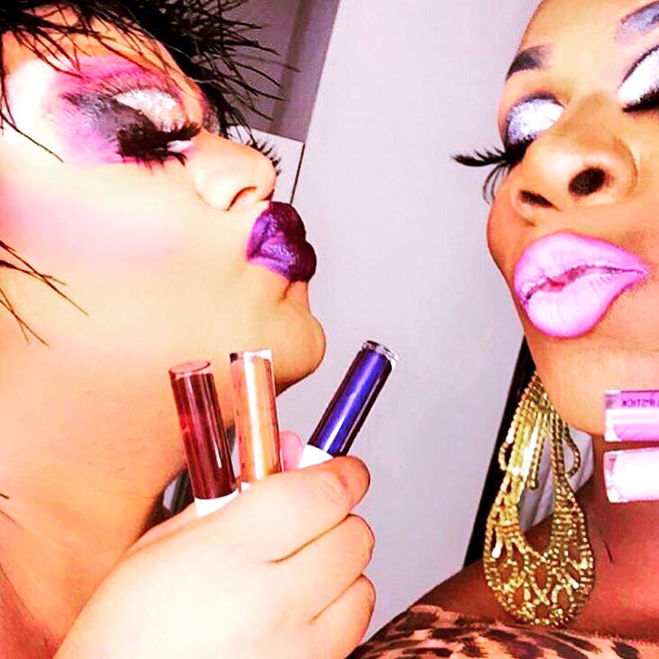 heyqweentv's tweet photo. @occmakeup lip tars are the bizness!!! #makeup #lips #drag #pimpmydrag 💋💋💋 https://t.co/KYYIcEaO5V