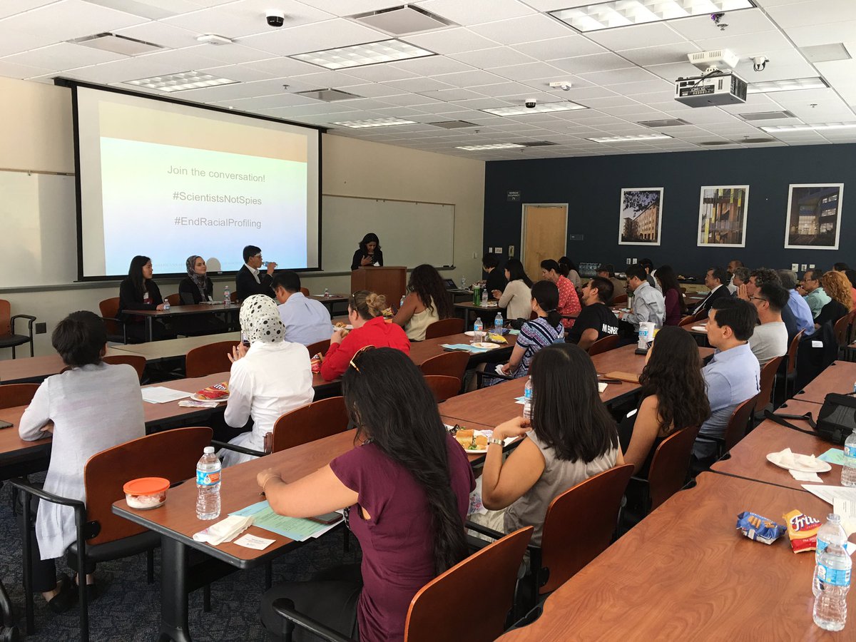 sylviankim's tweet photo. Packed room to hear professor Xi's story @AAAJ_LA #scientistsnotspies #endracialprofiling https://t.co/up1irk3kBn